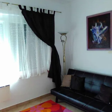 In 19405 Apartment Balatonmariafurdo