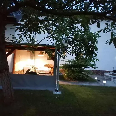 Appartement In 19405 Balatonmáriafürdő